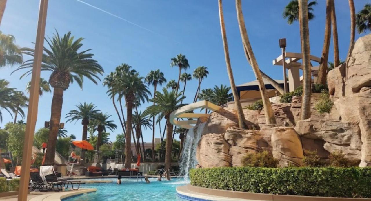 Mgm Signature Deluxe Balcony Strip View Suite Las Vegas Esterno foto