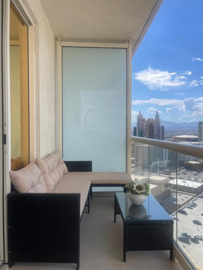 Mgm Signature Deluxe Balcony Strip View Suite Las Vegas Esterno foto