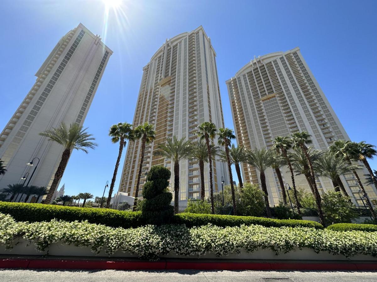 Mgm Signature Deluxe Balcony Strip View Suite Las Vegas Esterno foto