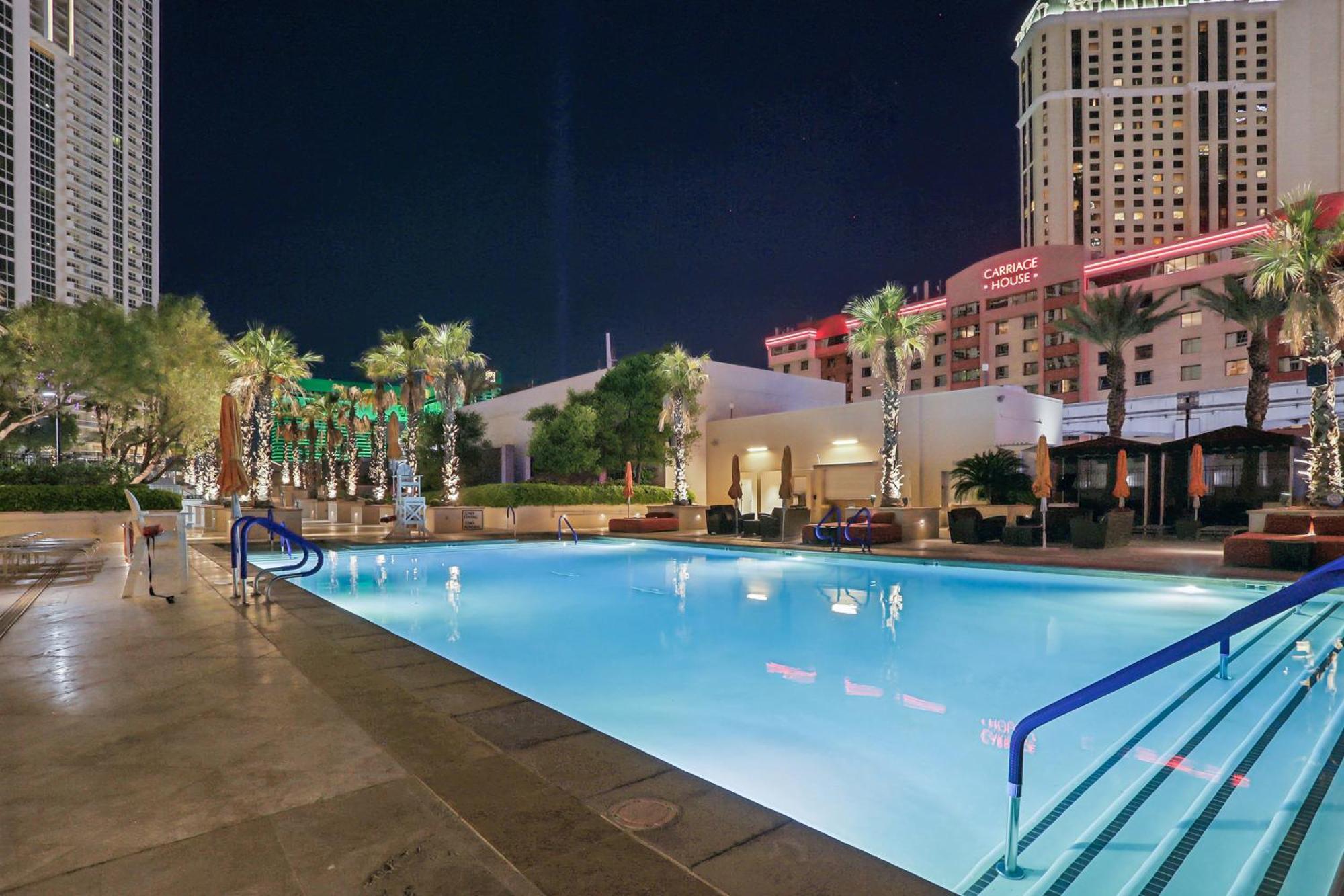 Mgm Signature Deluxe Balcony Strip View Suite Las Vegas Esterno foto