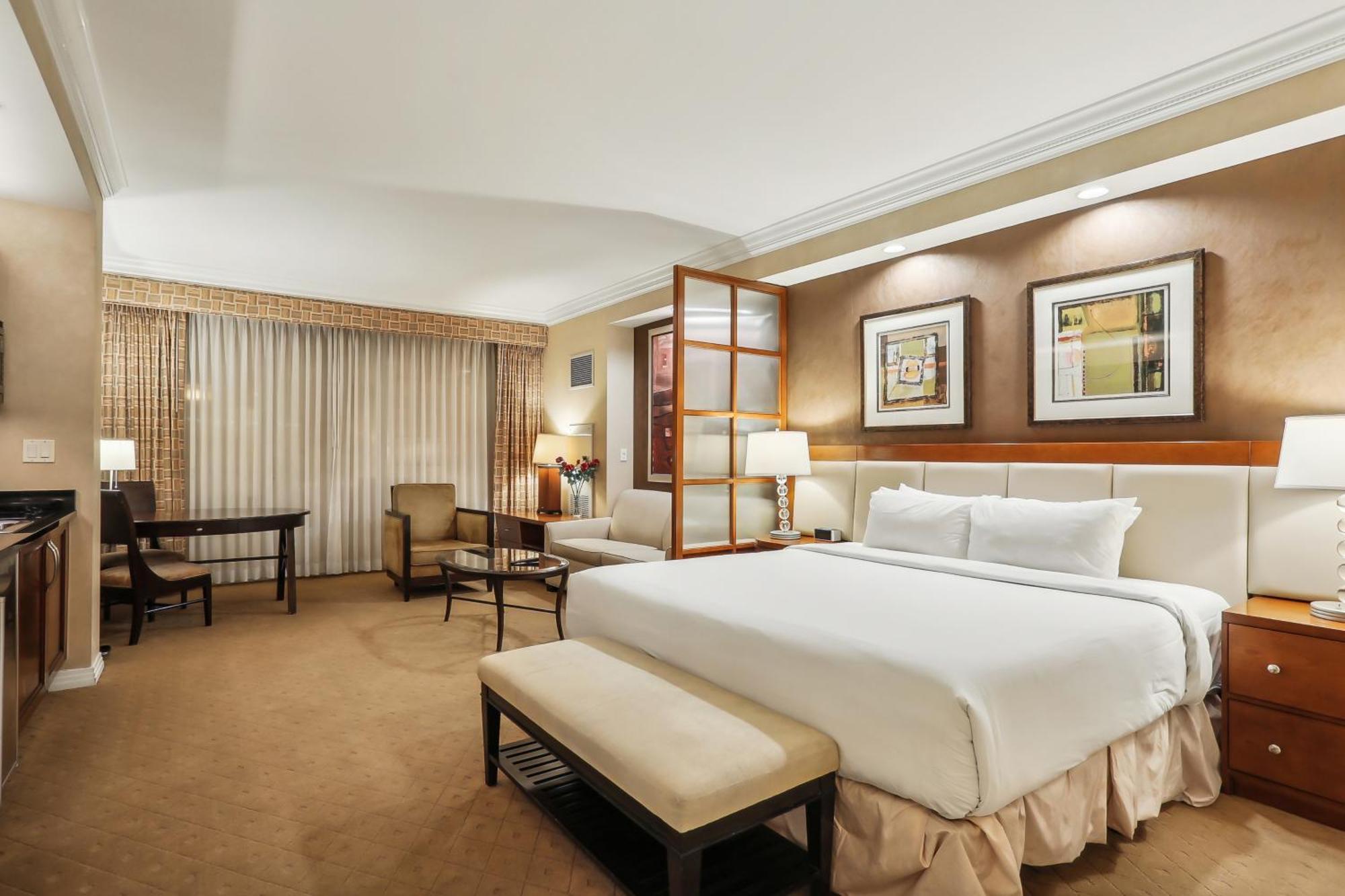 Mgm Signature Deluxe Balcony Strip View Suite Las Vegas Esterno foto