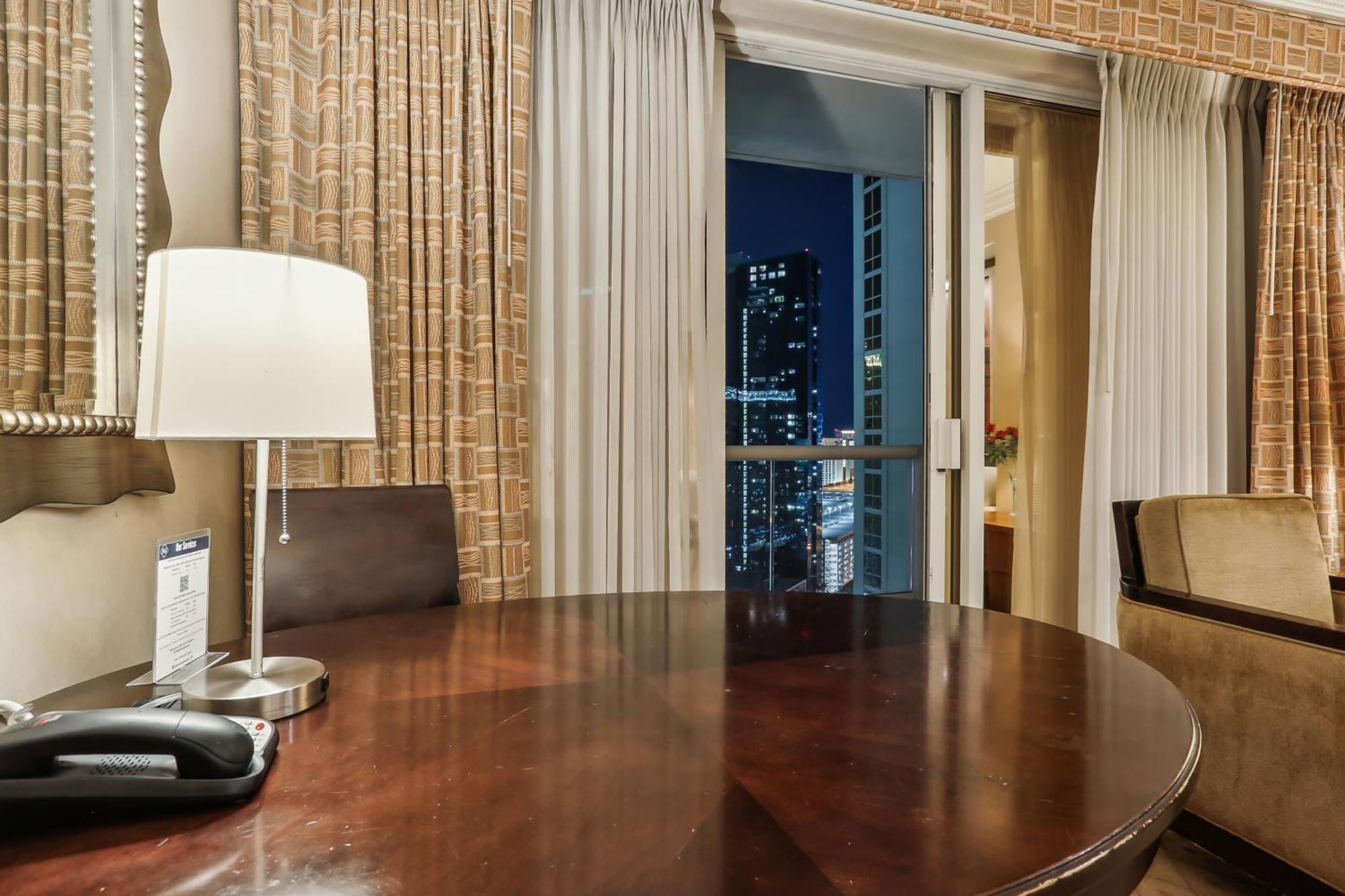 Mgm Signature Deluxe Balcony Strip View Suite Las Vegas Esterno foto